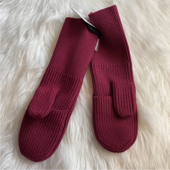 Lululemon Women's Ribbed Merino Wool-Blend Knit Mittens XS/S POME new - Picture 4 of 4